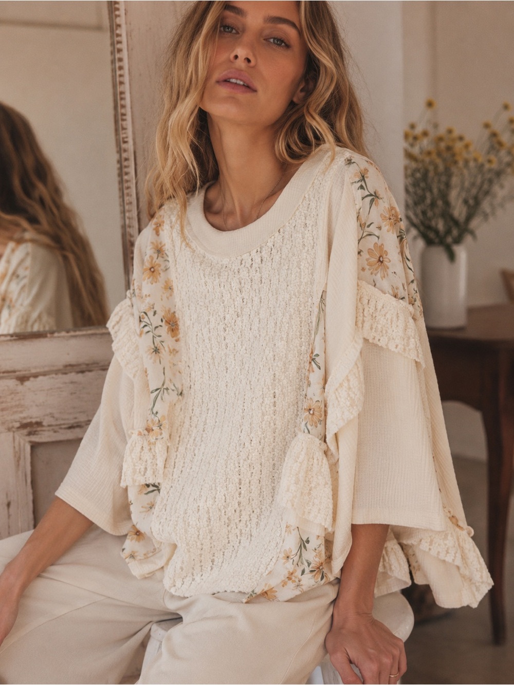 🤍 Floral Crochet & Textured Tunic – NWOT